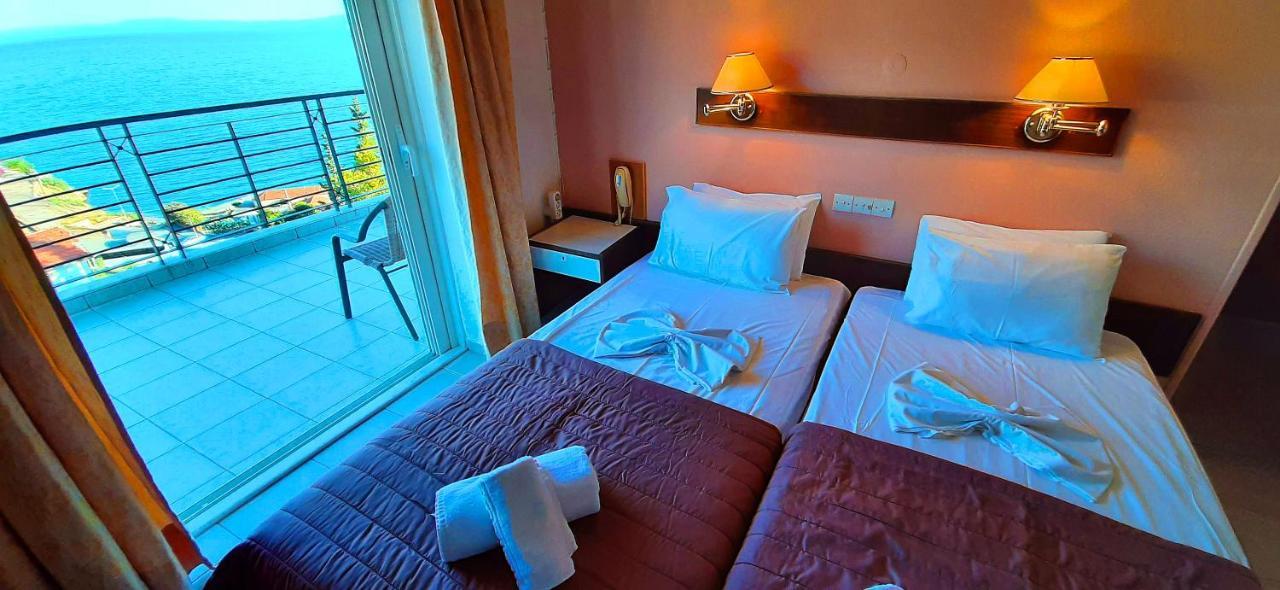 Mitho Hotel Spa Loutra Edipsou  ภายนอก รูปภาพ