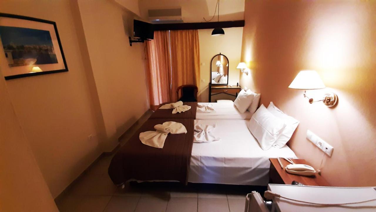 Mitho Hotel Spa Loutra Edipsou  ภายนอก รูปภาพ