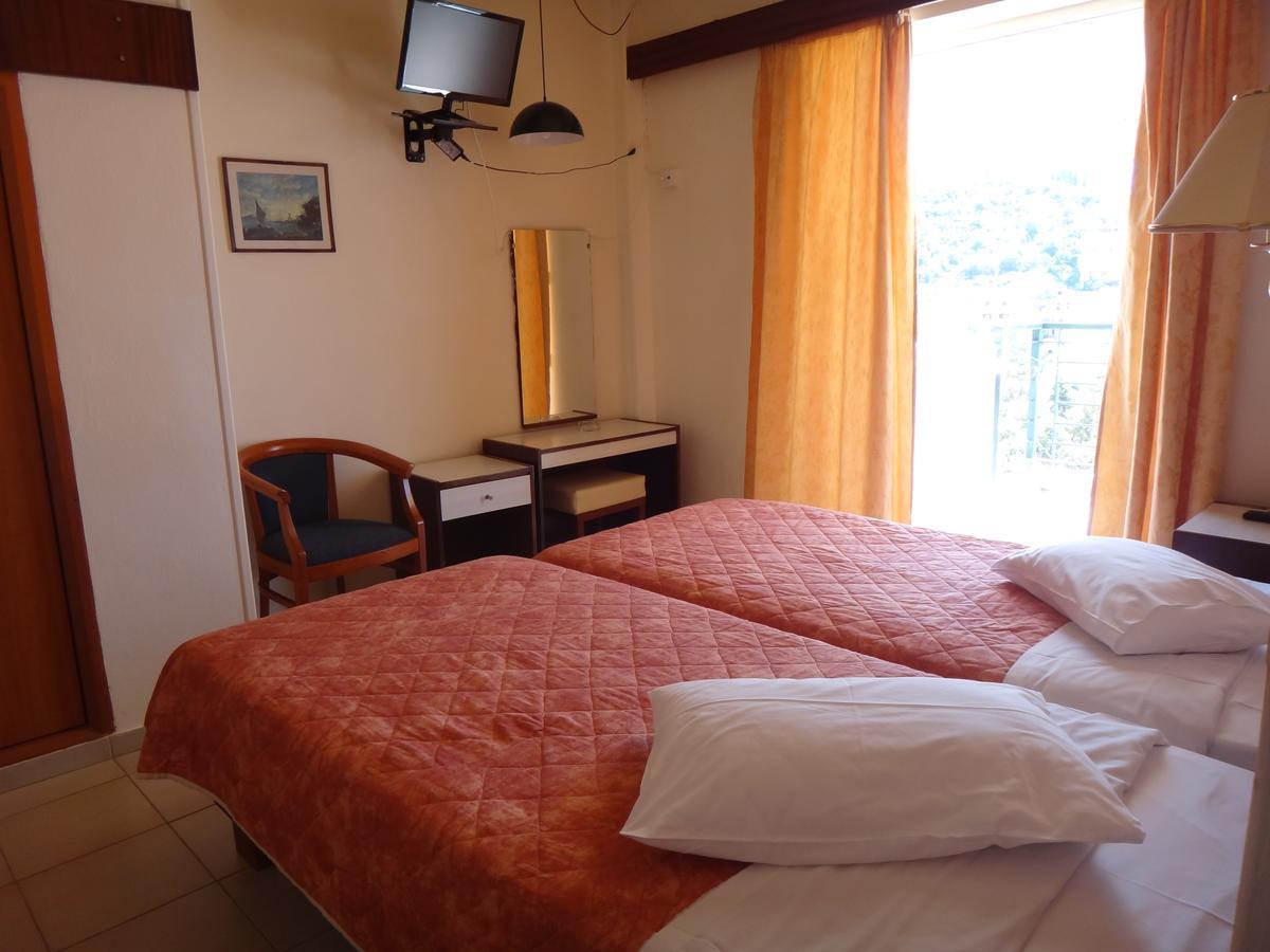 Mitho Hotel Spa Loutra Edipsou  ภายนอก รูปภาพ